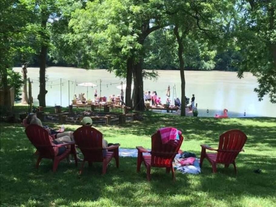 The River Haven - Sleeps 32 - On Guadalupe River Seguin Exteriér fotografie