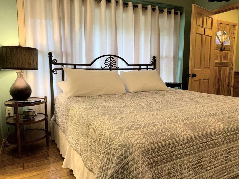 The River Haven - Sleeps 32 - On Guadalupe River Seguin Exteriér fotografie