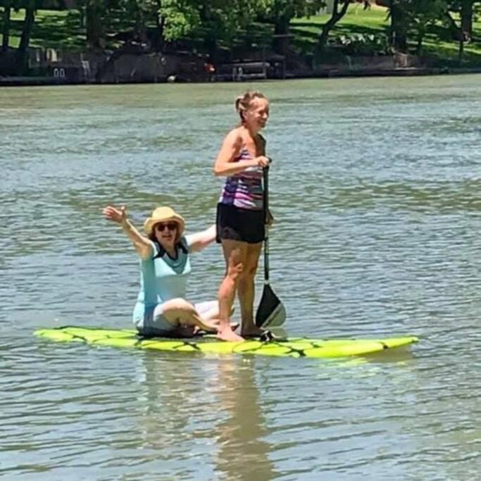 The River Haven - Sleeps 32 - On Guadalupe River Seguin Exteriér fotografie