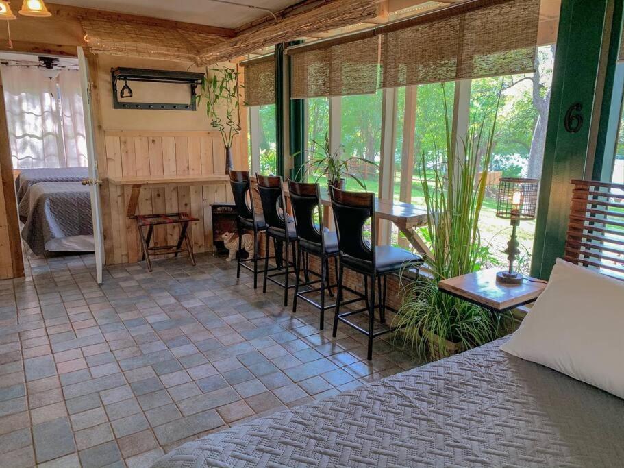The River Haven - Sleeps 32 - On Guadalupe River Seguin Exteriér fotografie