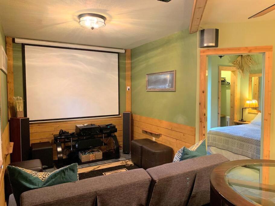 The River Haven - Sleeps 32 - On Guadalupe River Seguin Exteriér fotografie