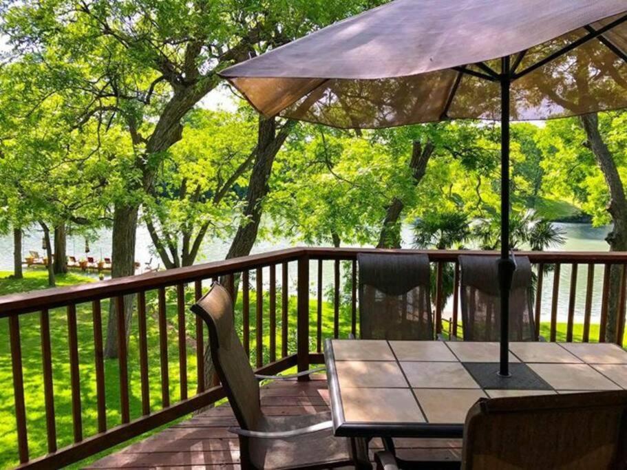 The River Haven - Sleeps 32 - On Guadalupe River Seguin Exteriér fotografie